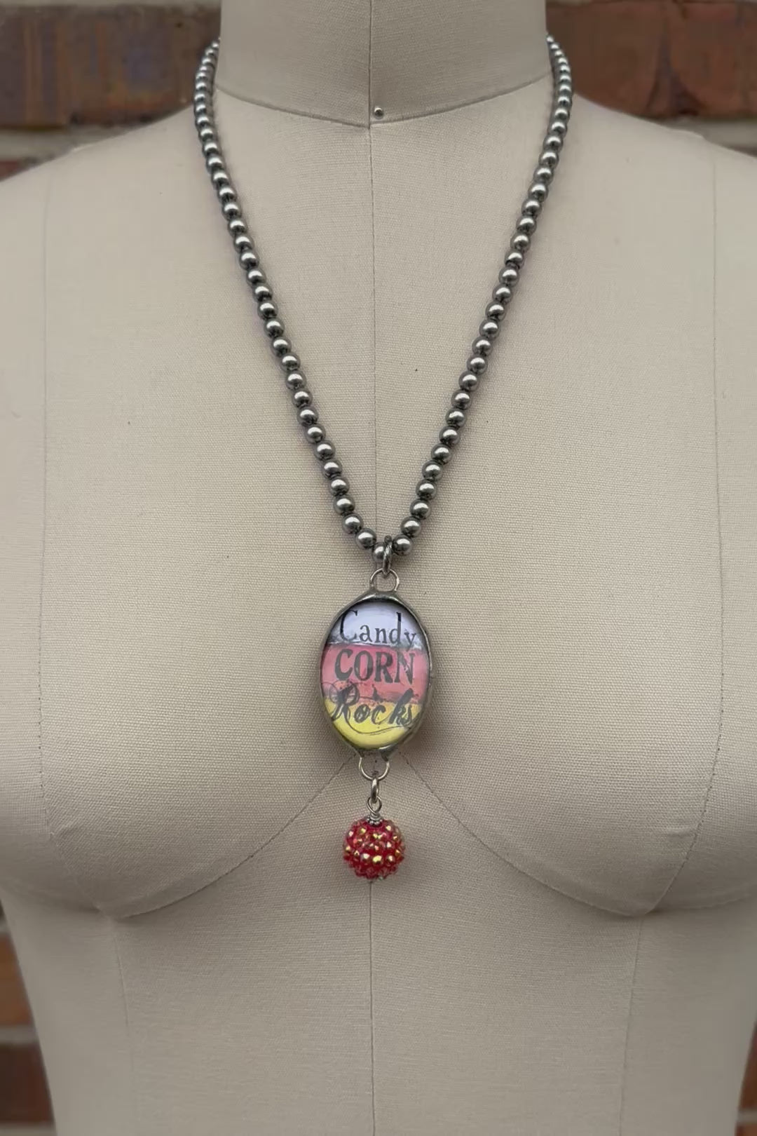 Necklace 30