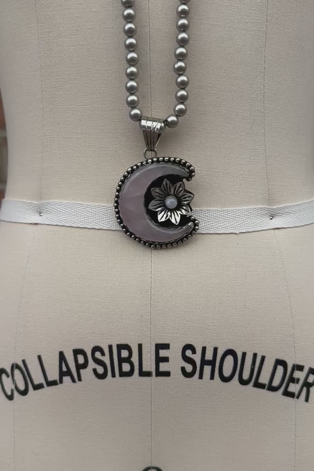 Necklace 19