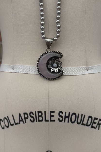 Necklace 19