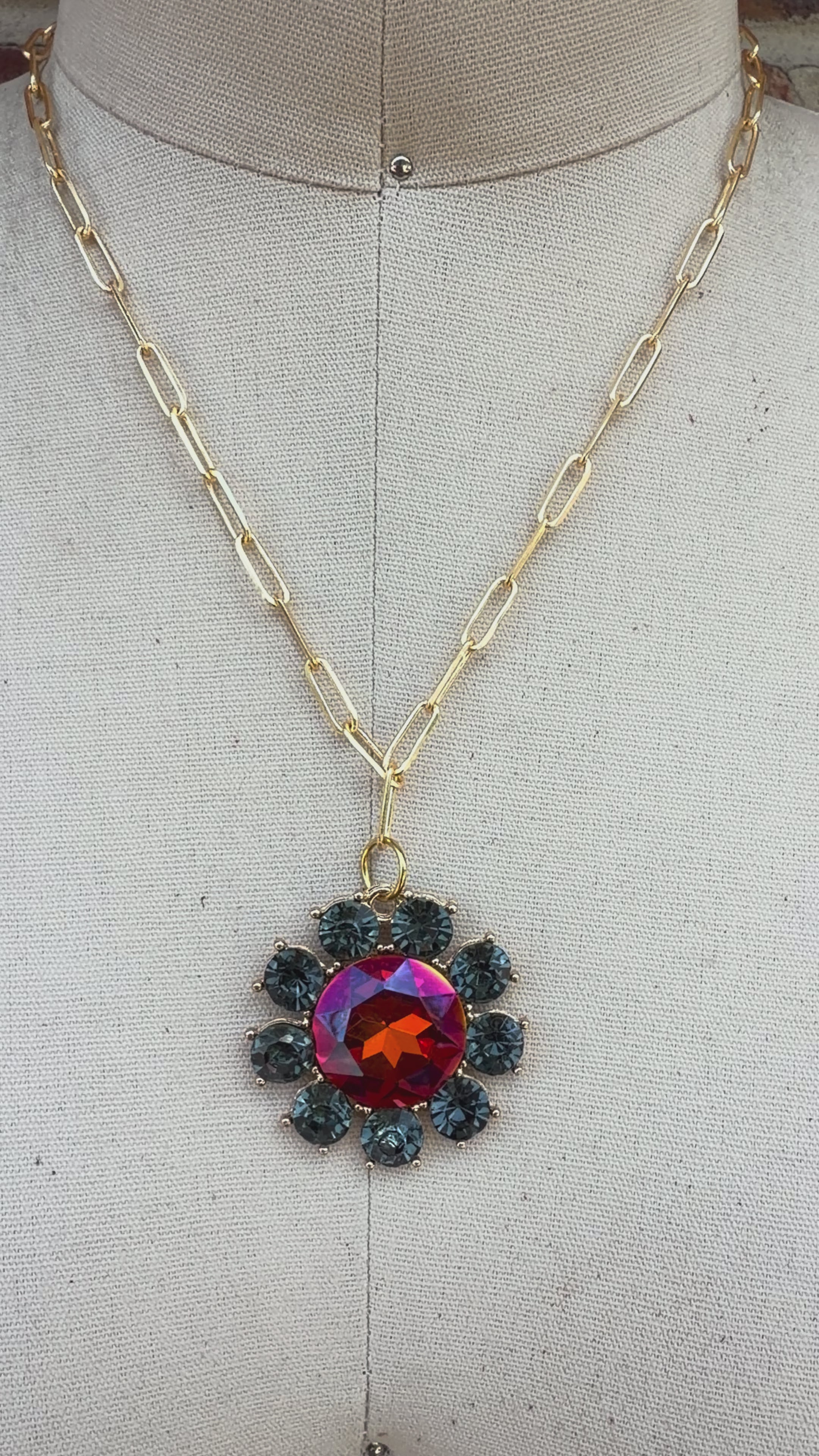 Sparkle Flower Necklace