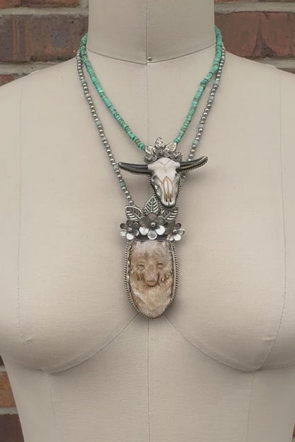 Skull & Flower Necklace 2