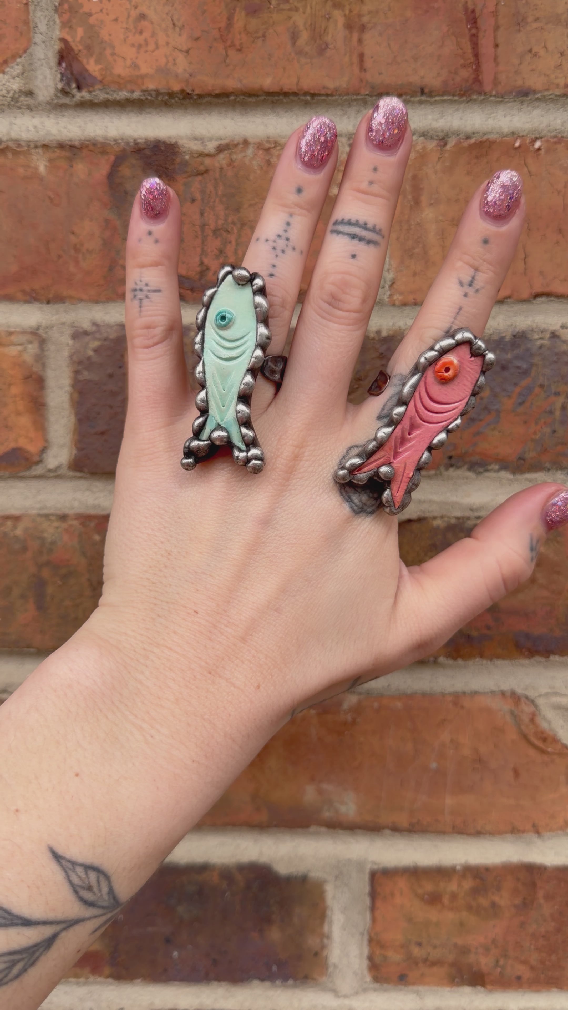 Fishy Pottery Ring - Pink or Green