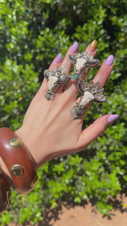 Lil Stunner Turquoise & Horn Ring