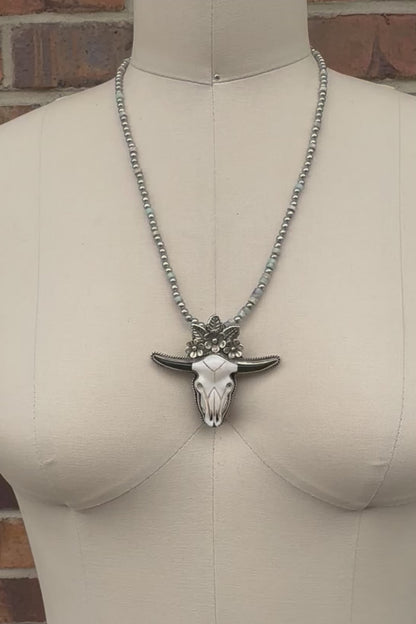 Skull & Flower Necklace 1