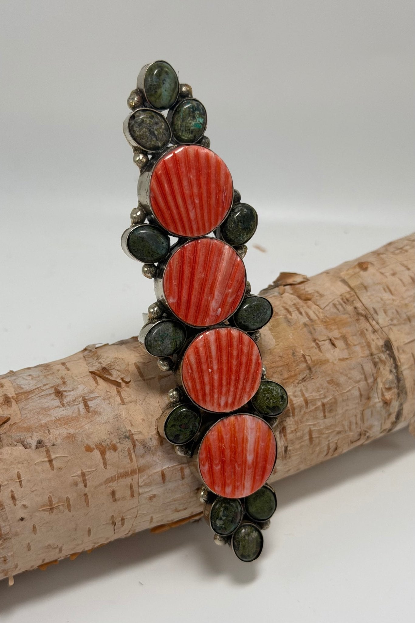 Reds & Green Long Statement Ring - ivyandlavyboutique ivyandlavyboutique