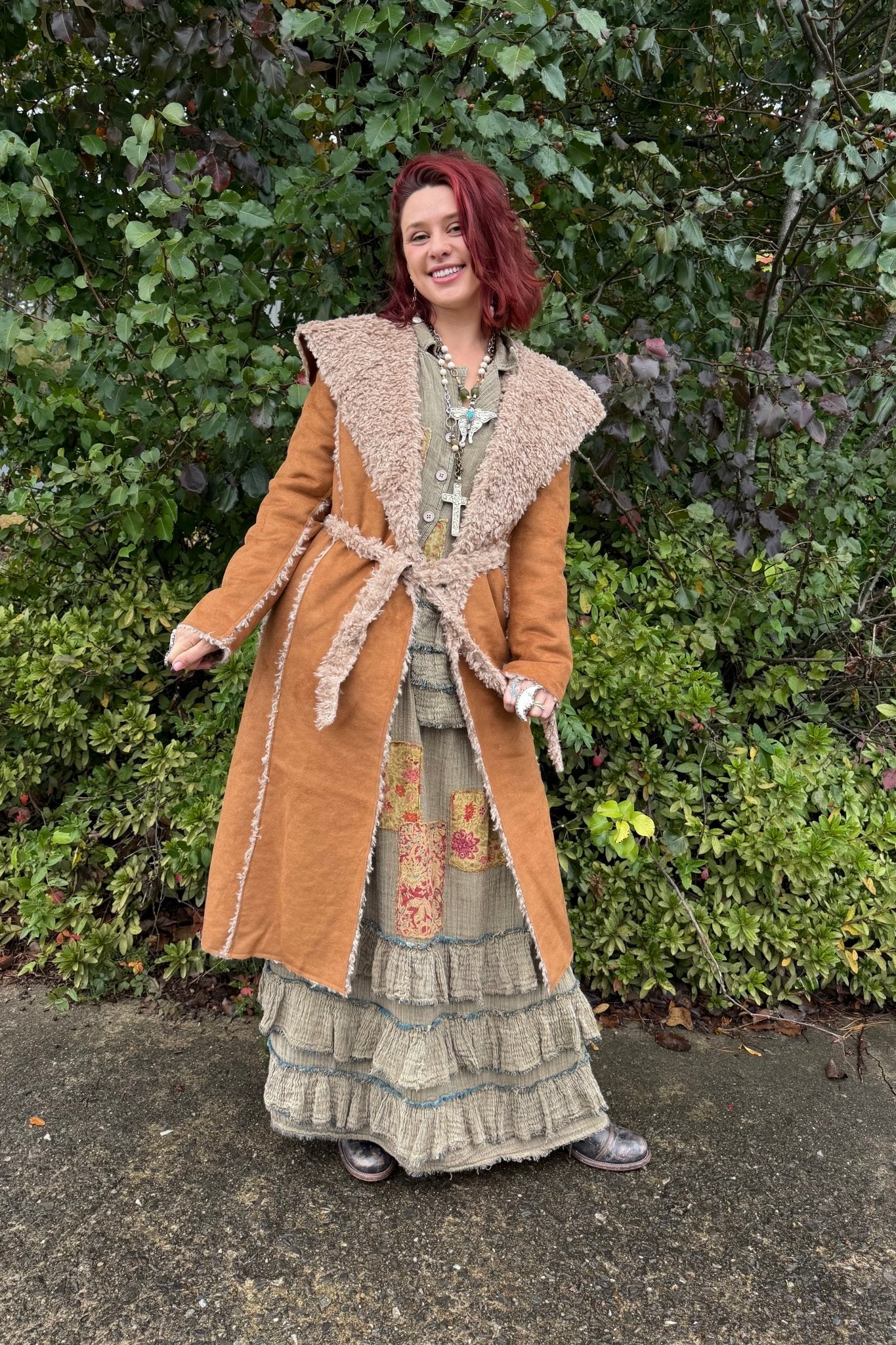 Reversible Faux & Suede Shearling Coat in Camel - ivyandlavyboutique Paparazzi