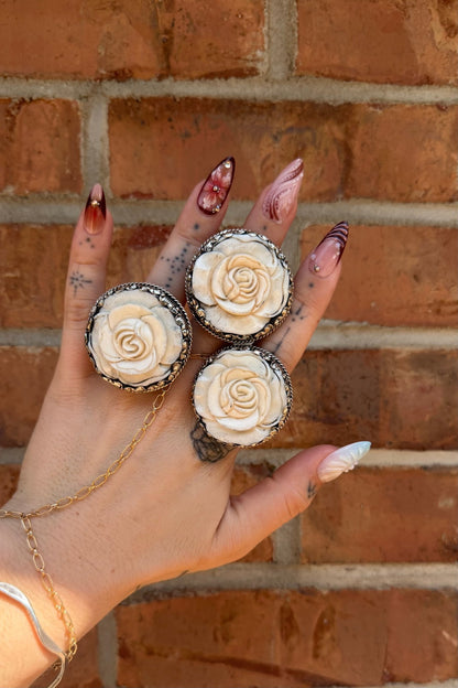 Ring around the Roses Ring - ivyandlavyboutique ivyandlavyboutique
