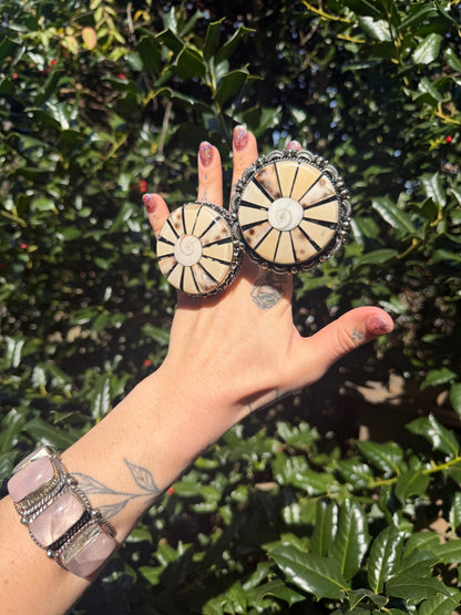 Sally Sells Seashell Ring - ivyandlavyboutique ivyandlavyboutique
