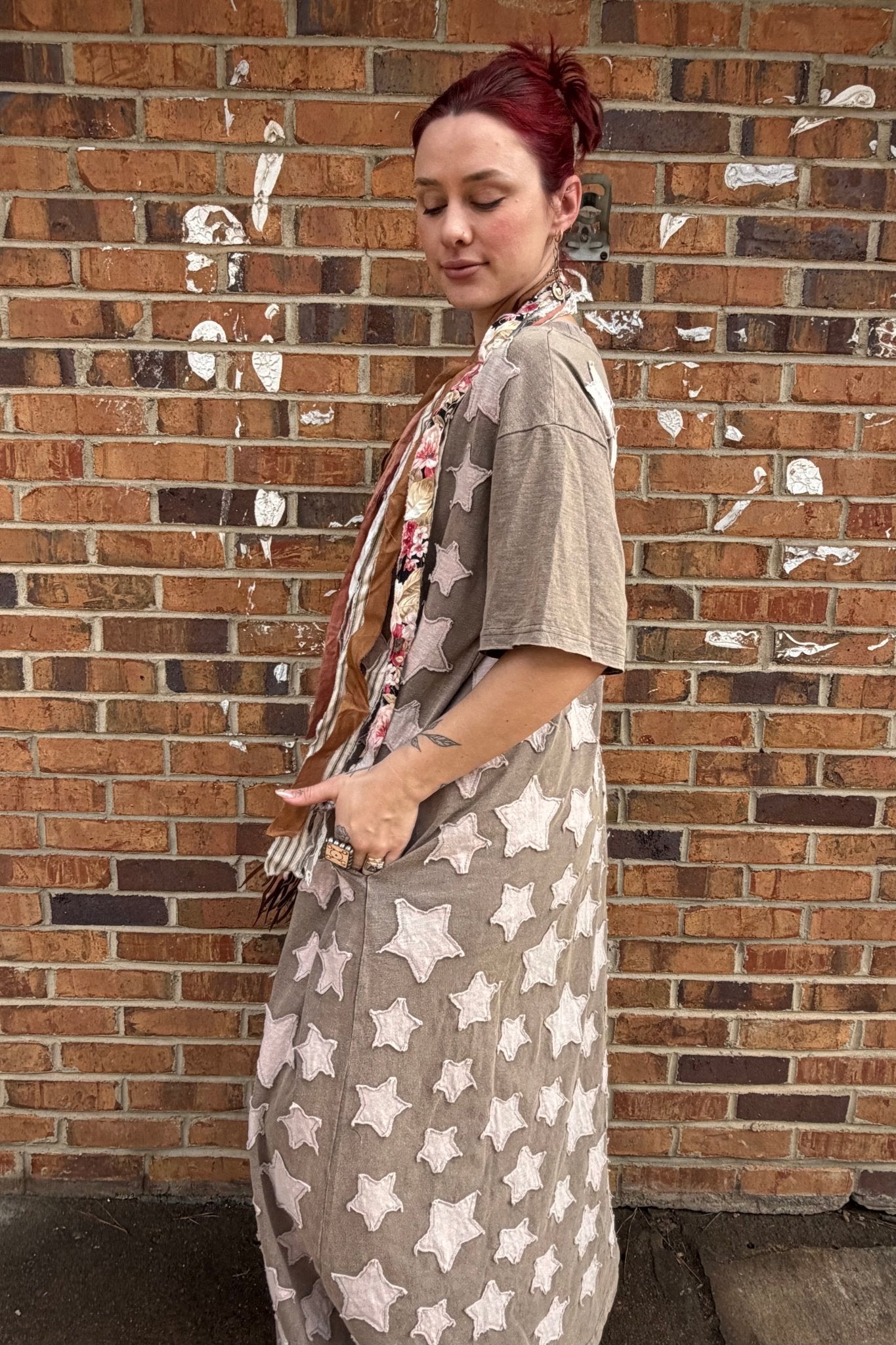 Seeing Stars Dress - ivyandlavyboutique Blue Velvet