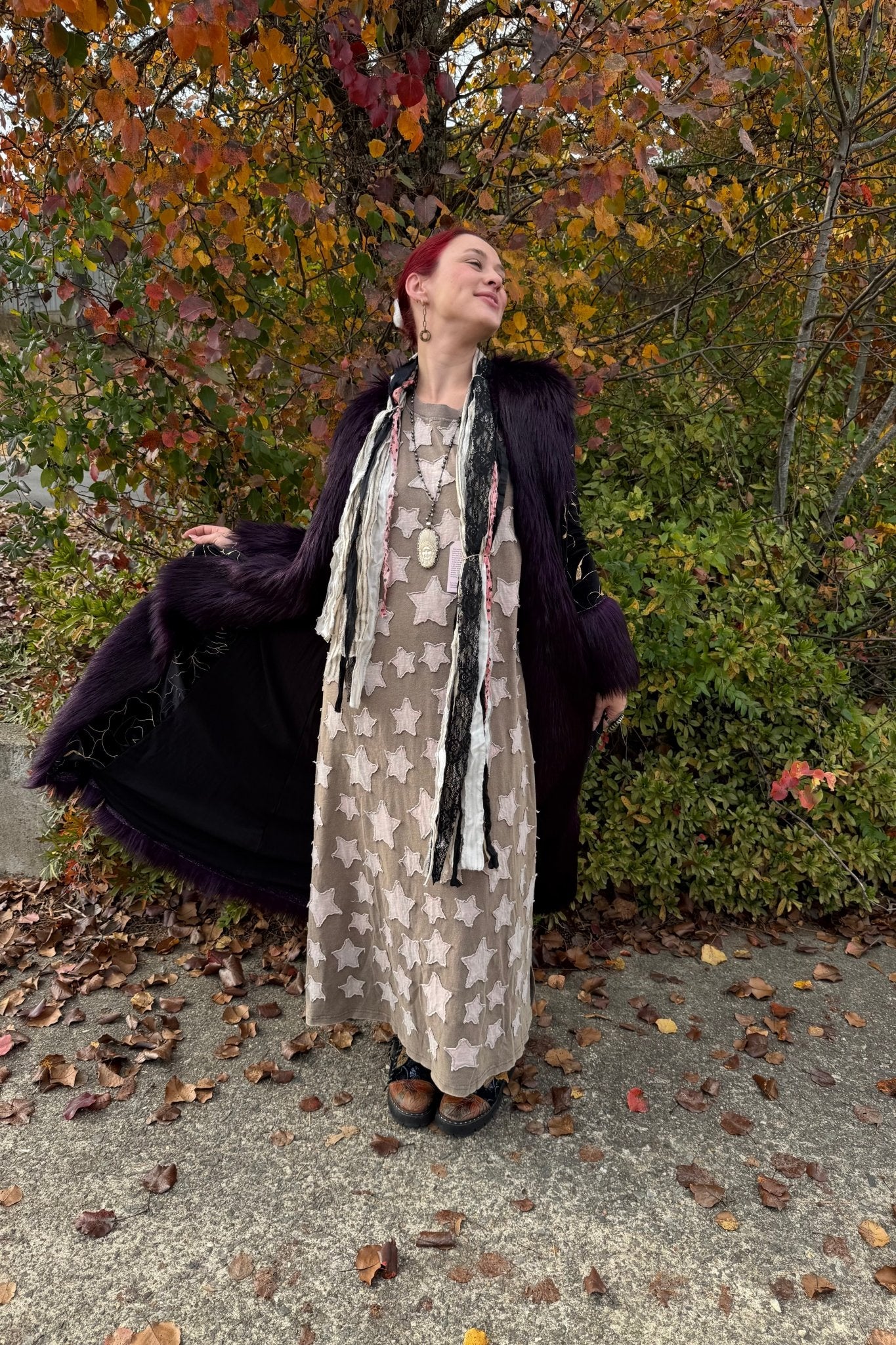 Seeing Stars Dress - ivyandlavyboutique Blue Velvet