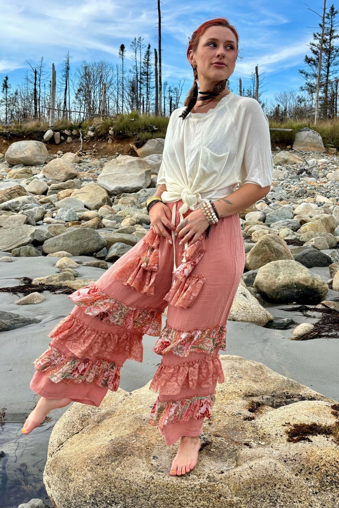 She’s Got Sass Ruffle Leg Pant - ivyandlavyboutique Pol Clothing