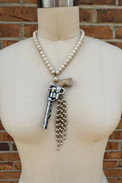 Shoot Em Gone Necklace - ivyandlavyboutique Gypsy South