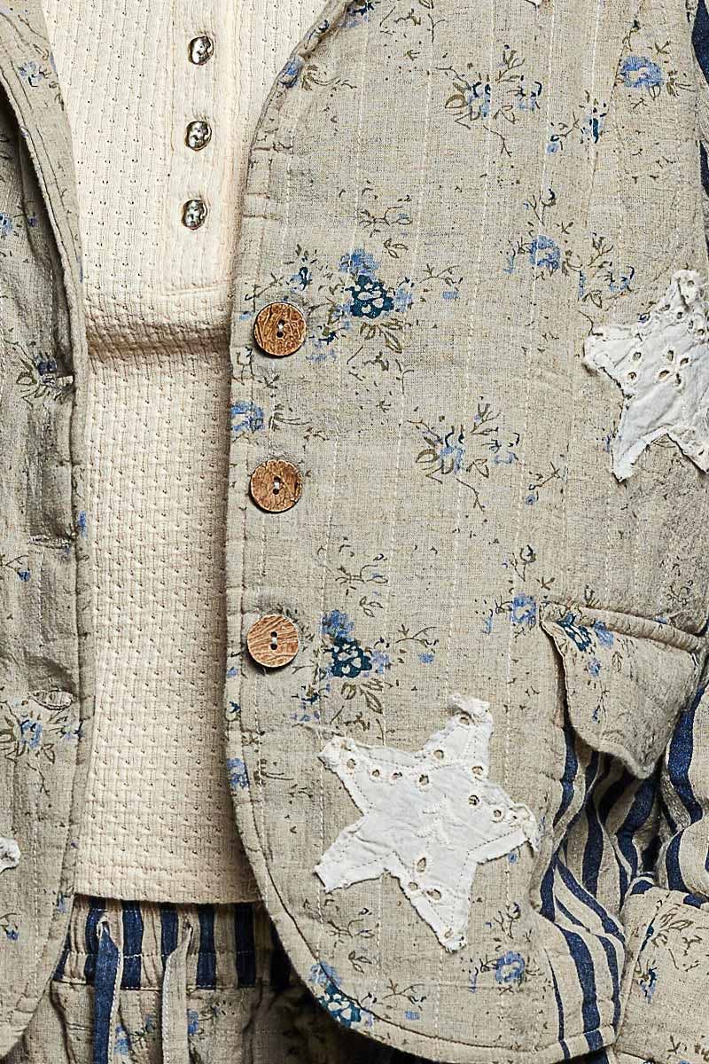 Shoot for the Stars Striped Sleeves Handcrafted Quilted Patchwork Woven Jacket - ivyandlavyboutique Pol Clothing