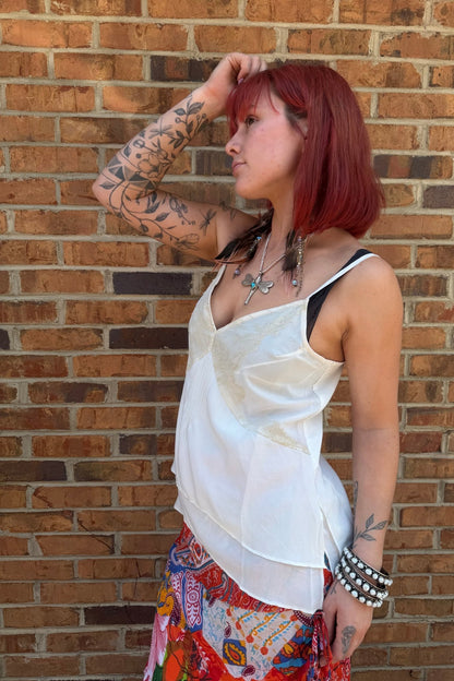 Simple White Tank with Lace - ivyandlavyboutique Love Stitch