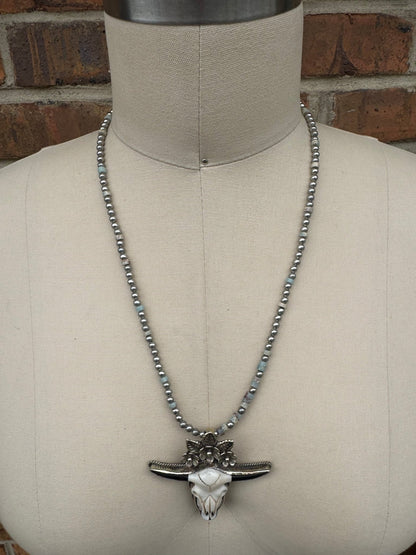 Skull & Flower Necklace 1 - ivyandlavyboutique ivyandlavyboutique