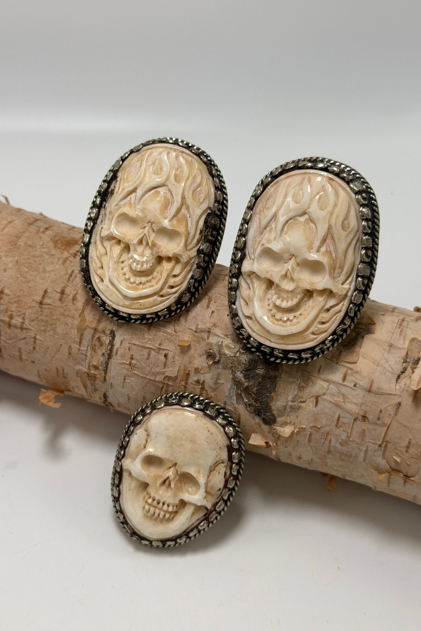 Skull Ring - ivyandlavyboutique ivyandlavyboutique