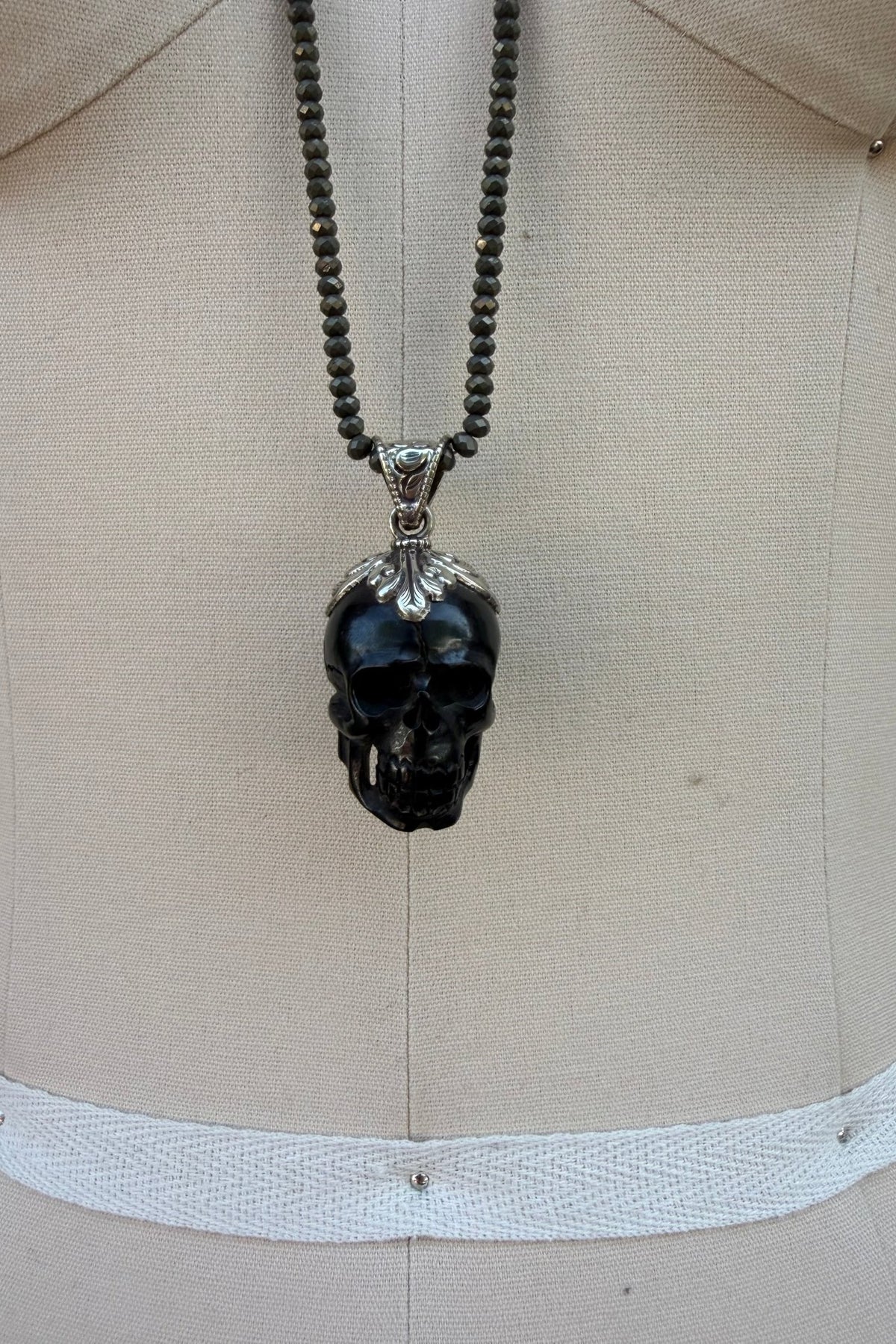 Skully Necklace - ivyandlavyboutique ivyandlavyboutique