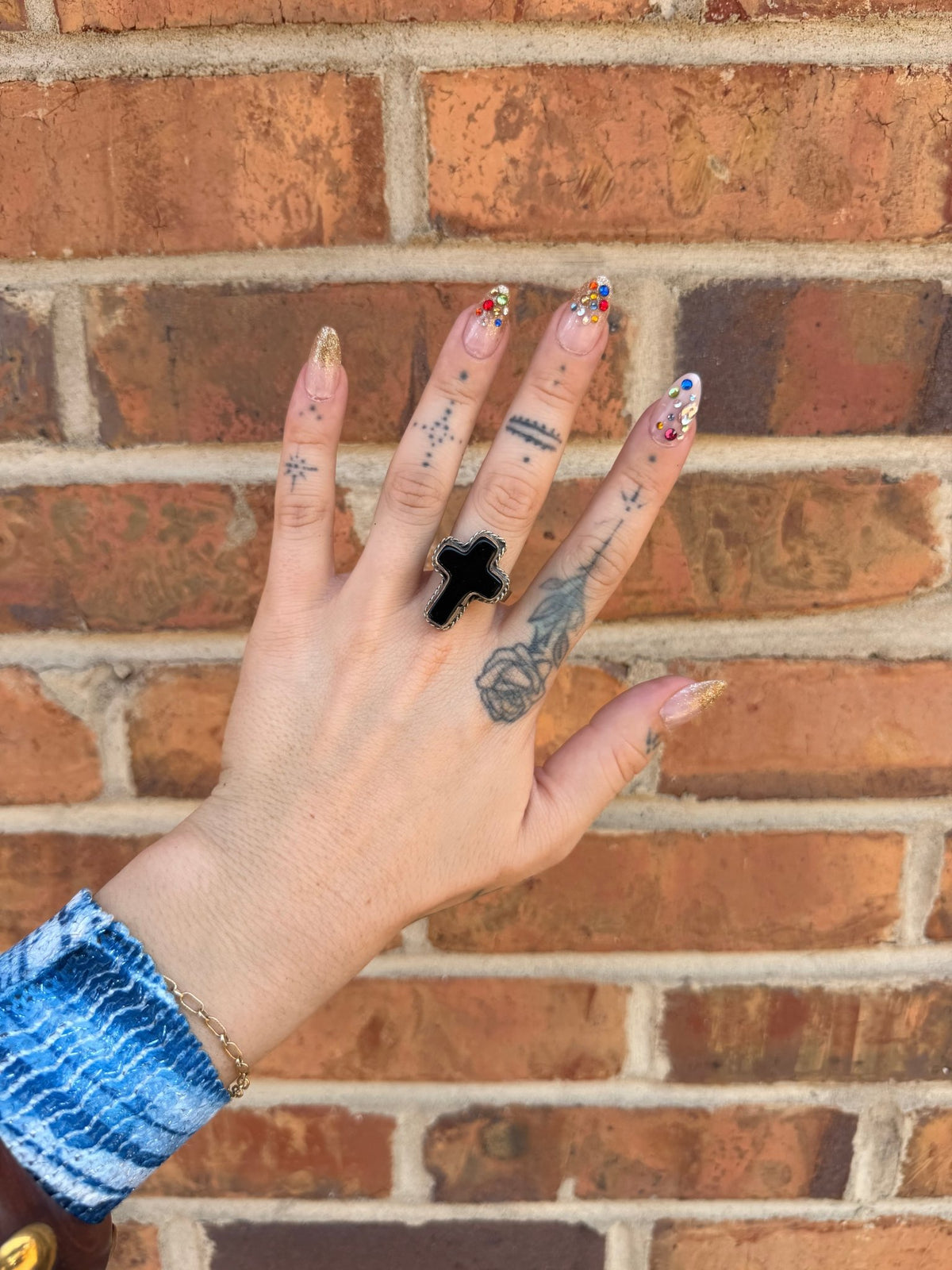 Small Cross Ring - ivyandlavyboutique ivyandlavyboutique