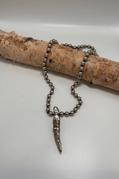 Soldered Baby Horn Necklace - ivyandlavyboutique ivyandlavyboutique