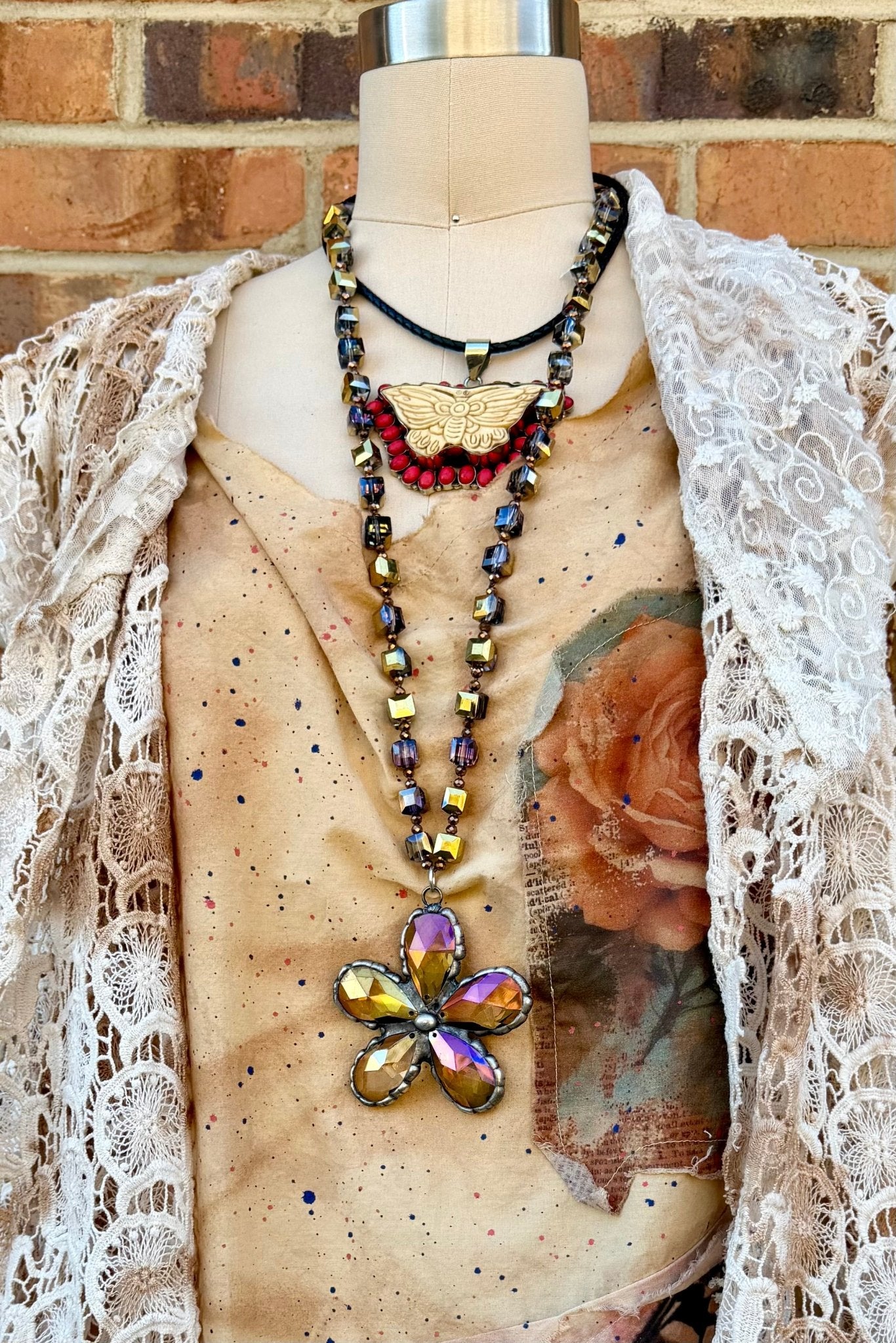 Soldered Flower Necklace - ivyandlavyboutique ivyandlavyboutique