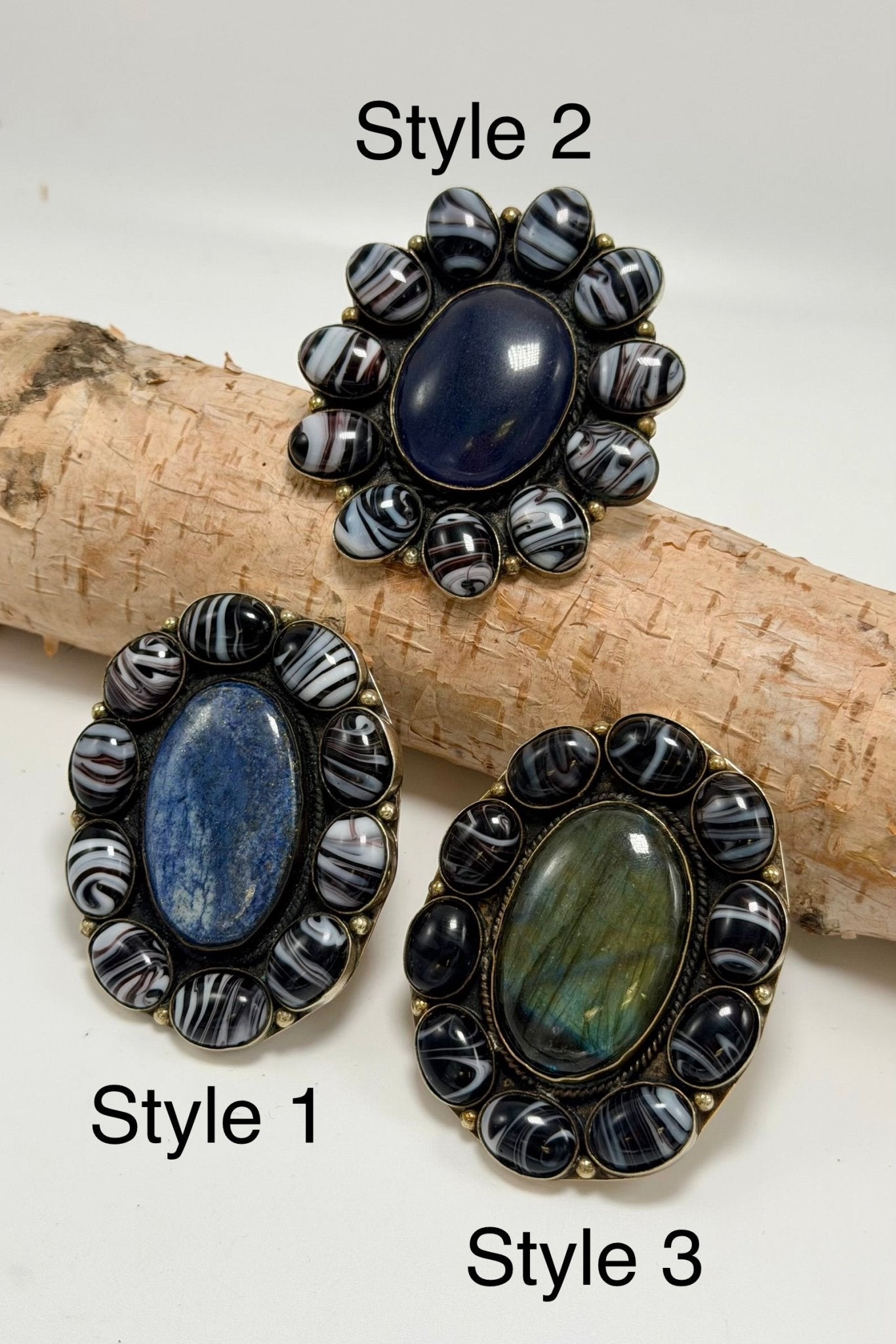 Spiral Dots & Stone Center Ring - ivyandlavyboutique ivyandlavyboutique