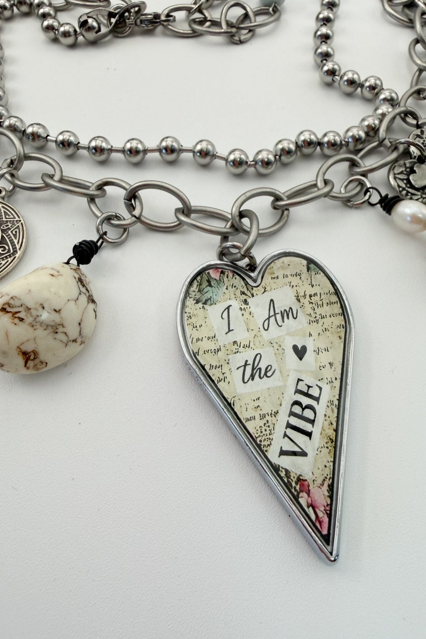 Spirit Lala: "I Am the Vibe" Large Heart Pendant Charm Necklace - ivyandlavyboutique Spirit Lala