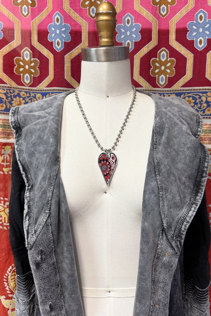 Spirit Lala: Large Black Red Flower Heart Pendant Necklace - ivyandlavyboutique Spirit Lala