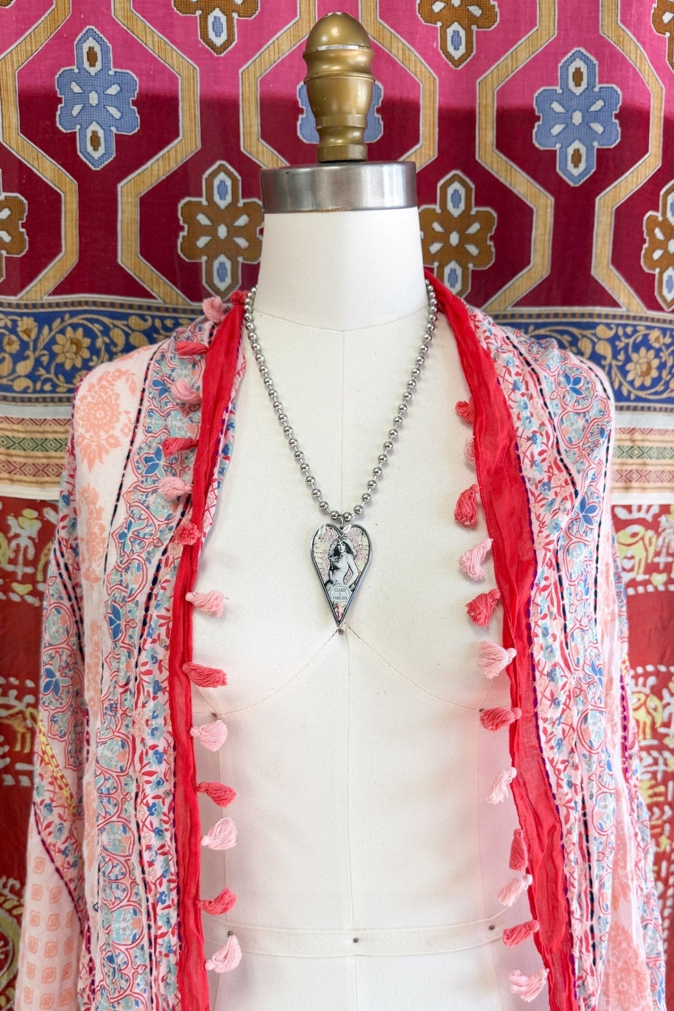 Spirit Lala: Large "Classy & Fabulous" Heart Pendant Necklace - ivyandlavyboutique Spirit Lala