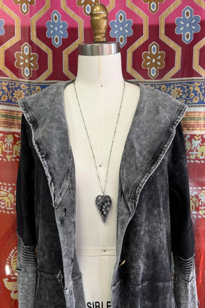 Spirit Lala: Large Grey Black Flower Heart Pendant Necklace - ivyandlavyboutique Spirit Lala