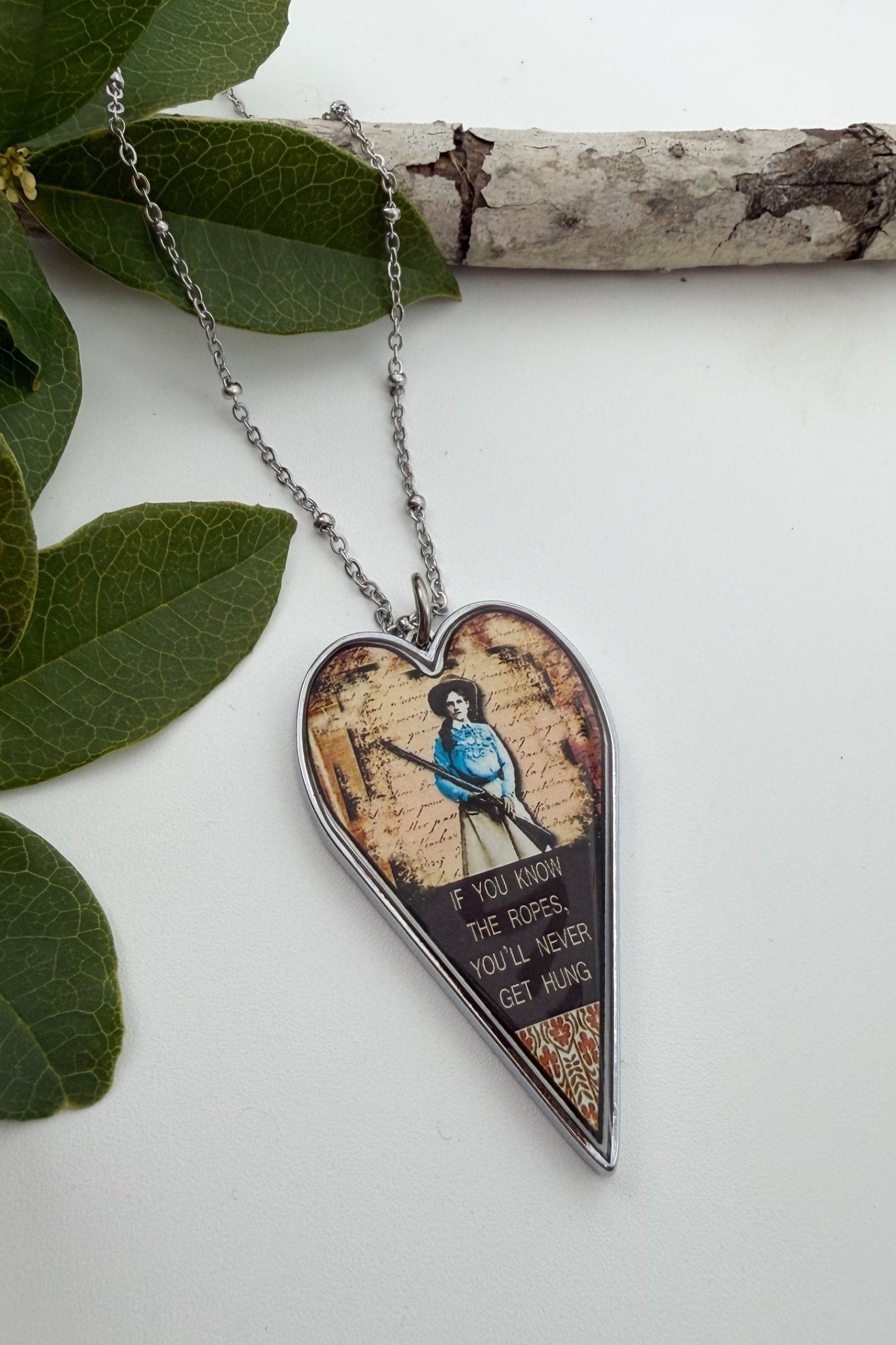 Spirit Lala: Large "Know The Ropes" Heart Pendant Necklace - ivyandlavyboutique Spirit Lala