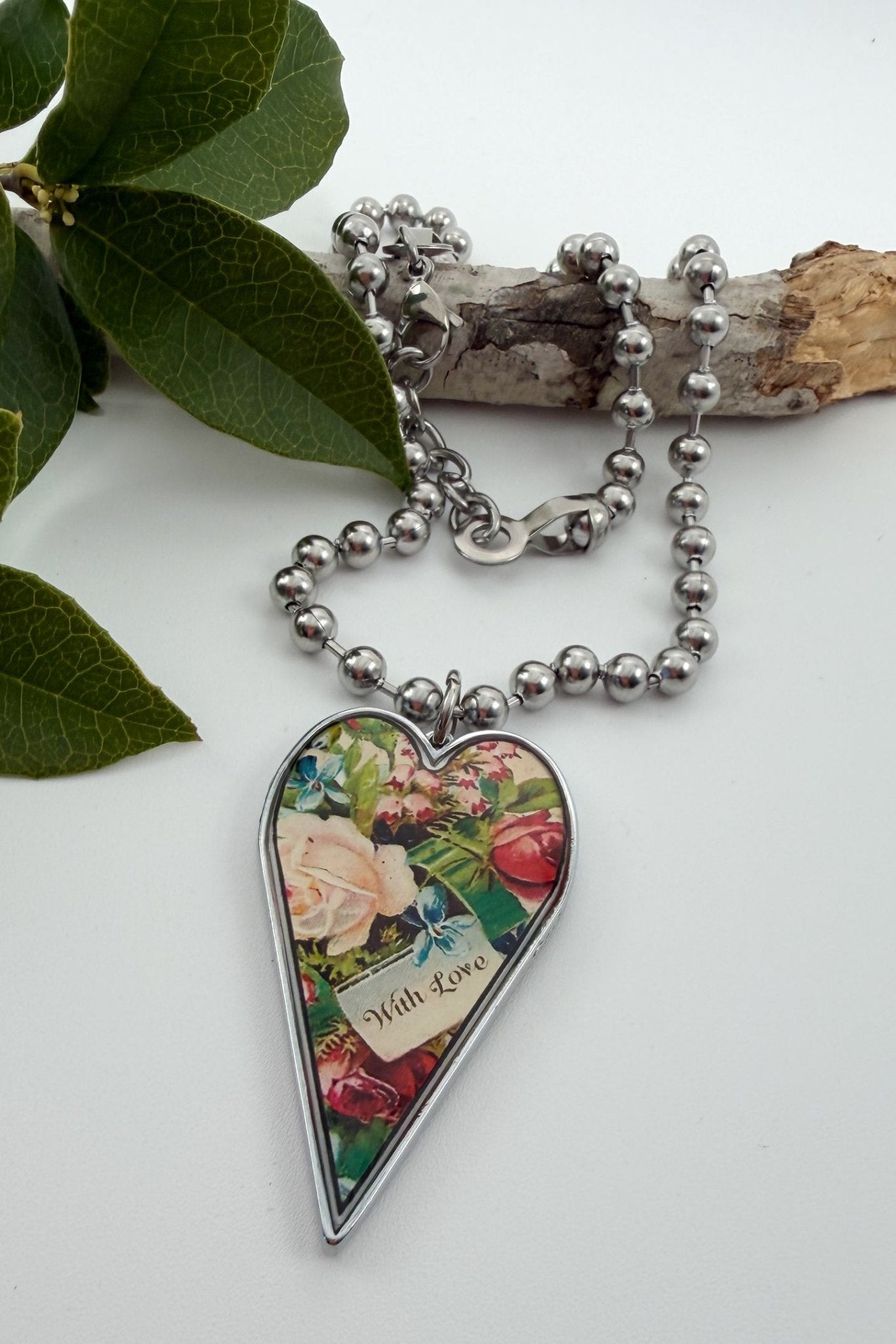Spirit Lala: Large "With Love" Heart Pendant Necklace - ivyandlavyboutique Spirit Lala