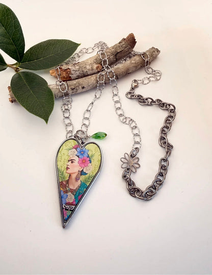 Spirit Lala: Long Heart Green Floral Frida Necklace - ivyandlavyboutique Spirit Lala