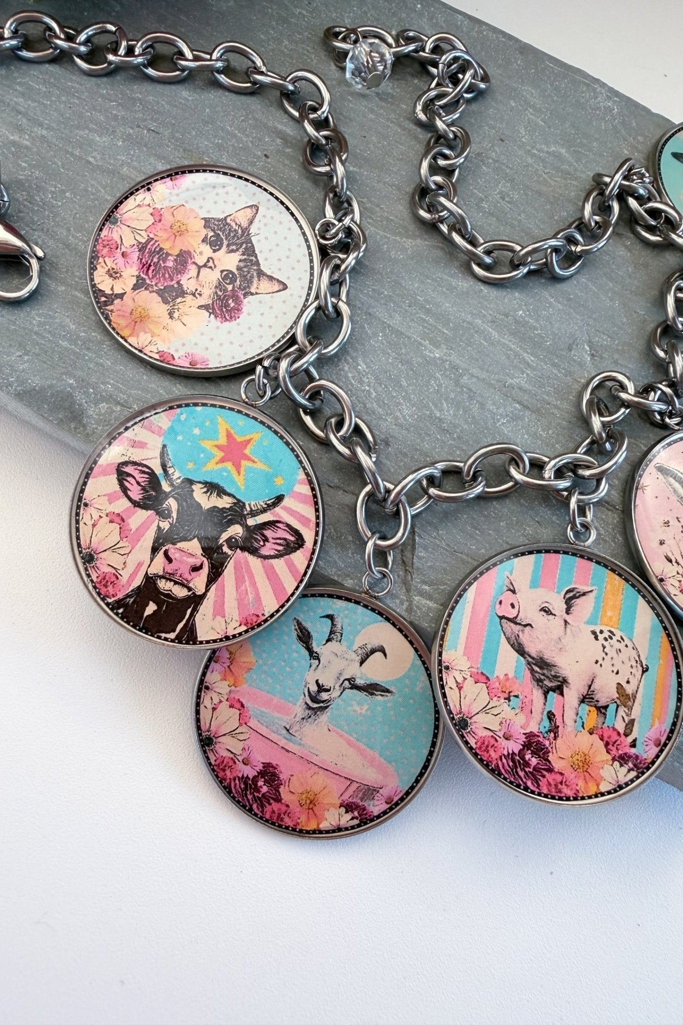 Spirit Lala: Pop Animal Art 7 Circle Necklace - ivyandlavyboutique Spirit Lala