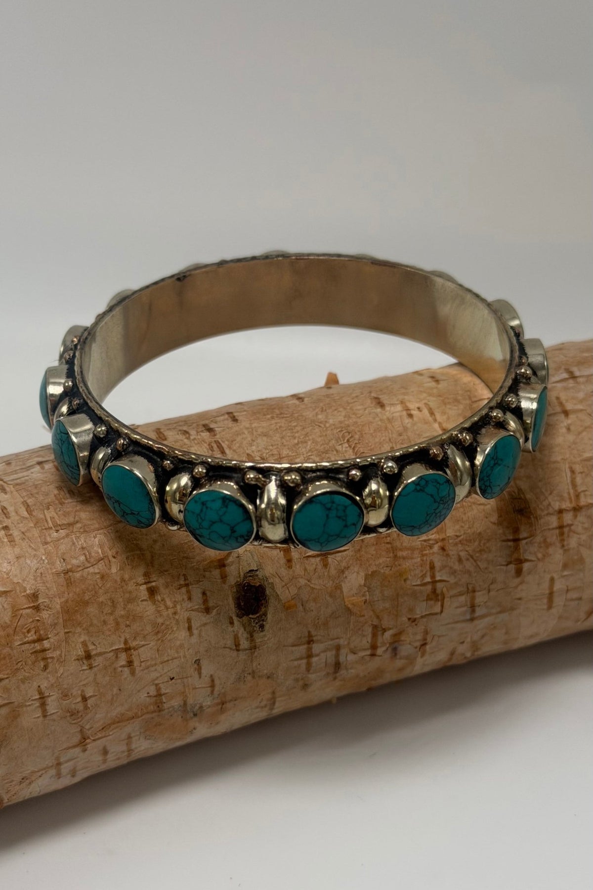 Stackable Blue Bracelet - ivyandlavyboutique ivyandlavyboutique