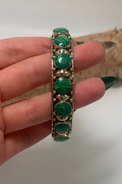 Stackable Green Bracelet - ivyandlavyboutique ivyandlavyboutique