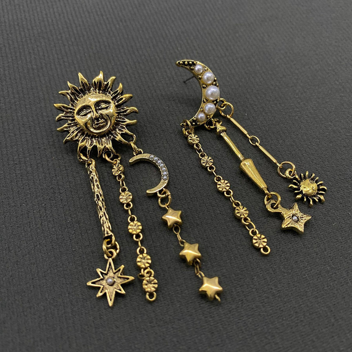 Star Fringe Asymmetric Sun Moon Post Earrings - MS - ivyandlavyboutique Mio Queena