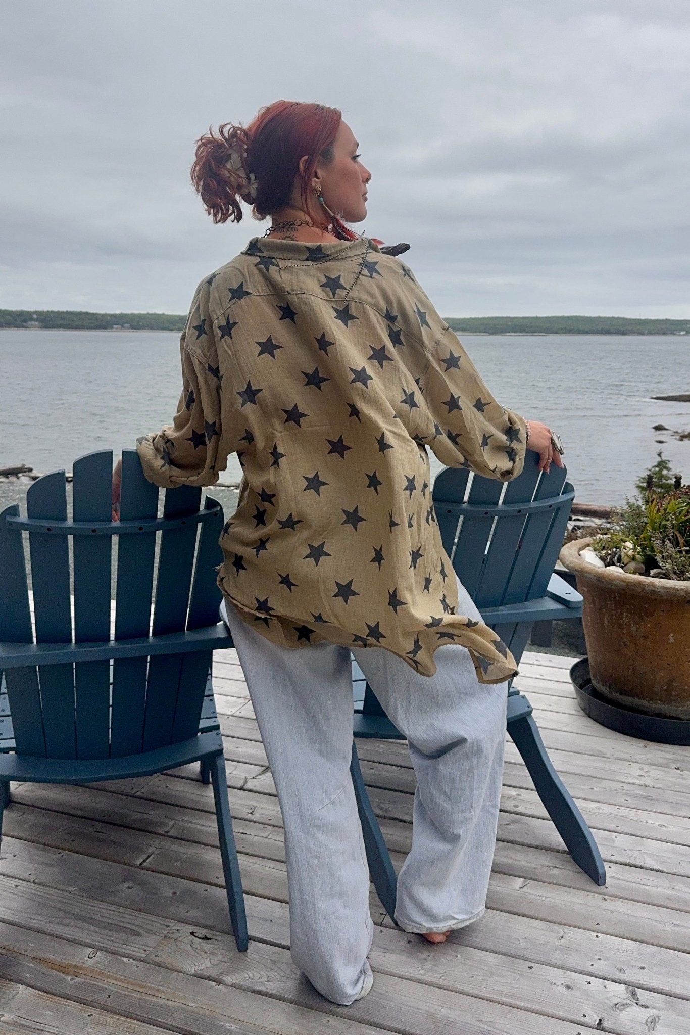 Starburst Button Down Top in Navy Star - ivyandlavyboutique Jaded Gypsy