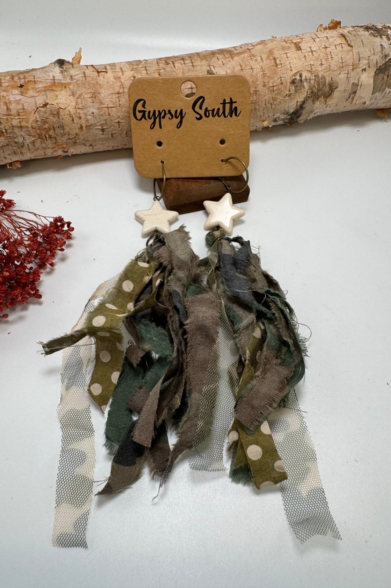 Stars and Camo Earrings - ivyandlavyboutique Gypsy South