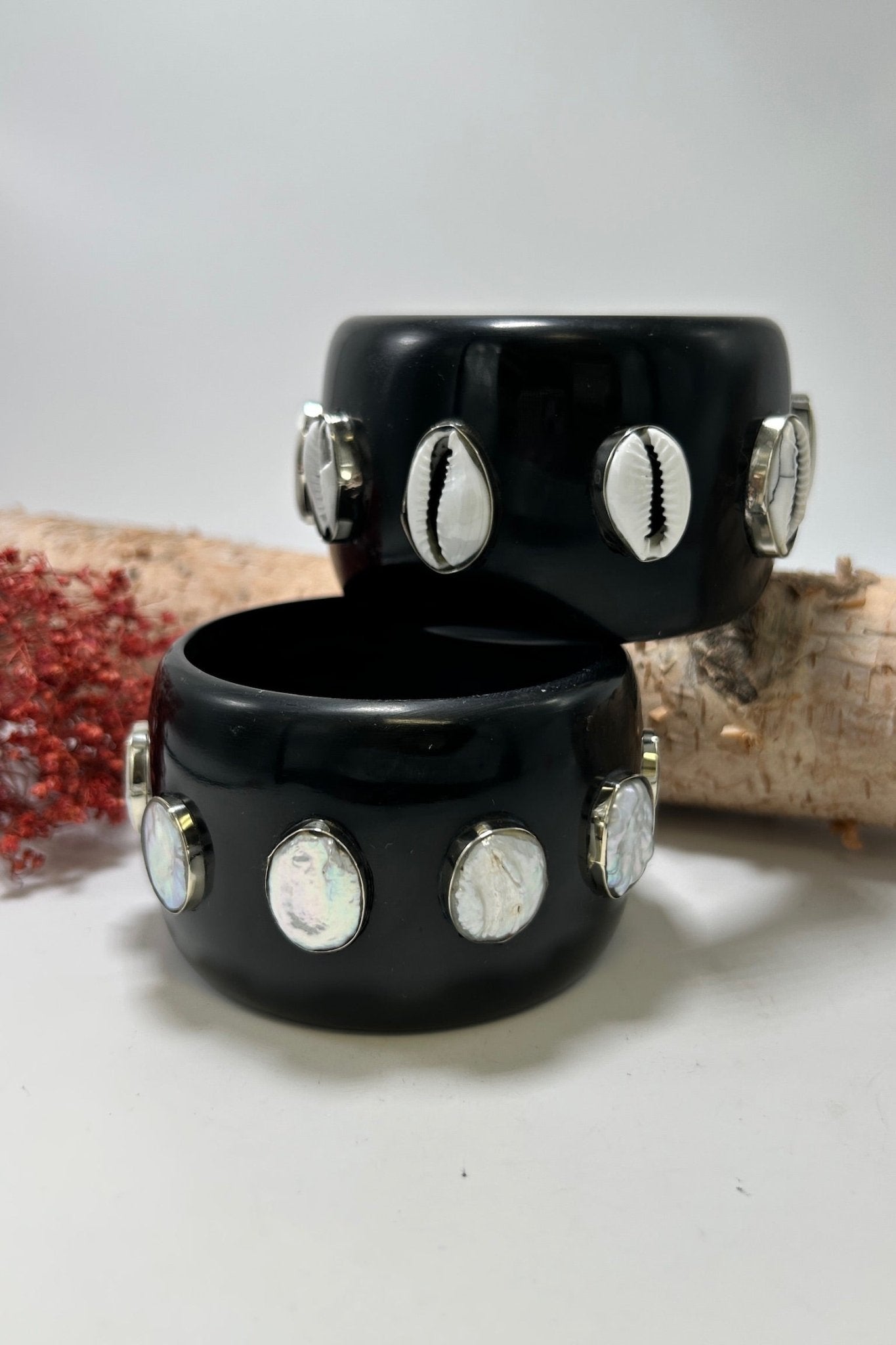 Statement Bangle in Black - ivyandlavyboutique ivyandlavyboutique