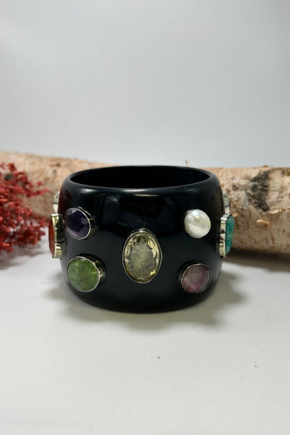 Statement Bangle in Black - ivyandlavyboutique ivyandlavyboutique