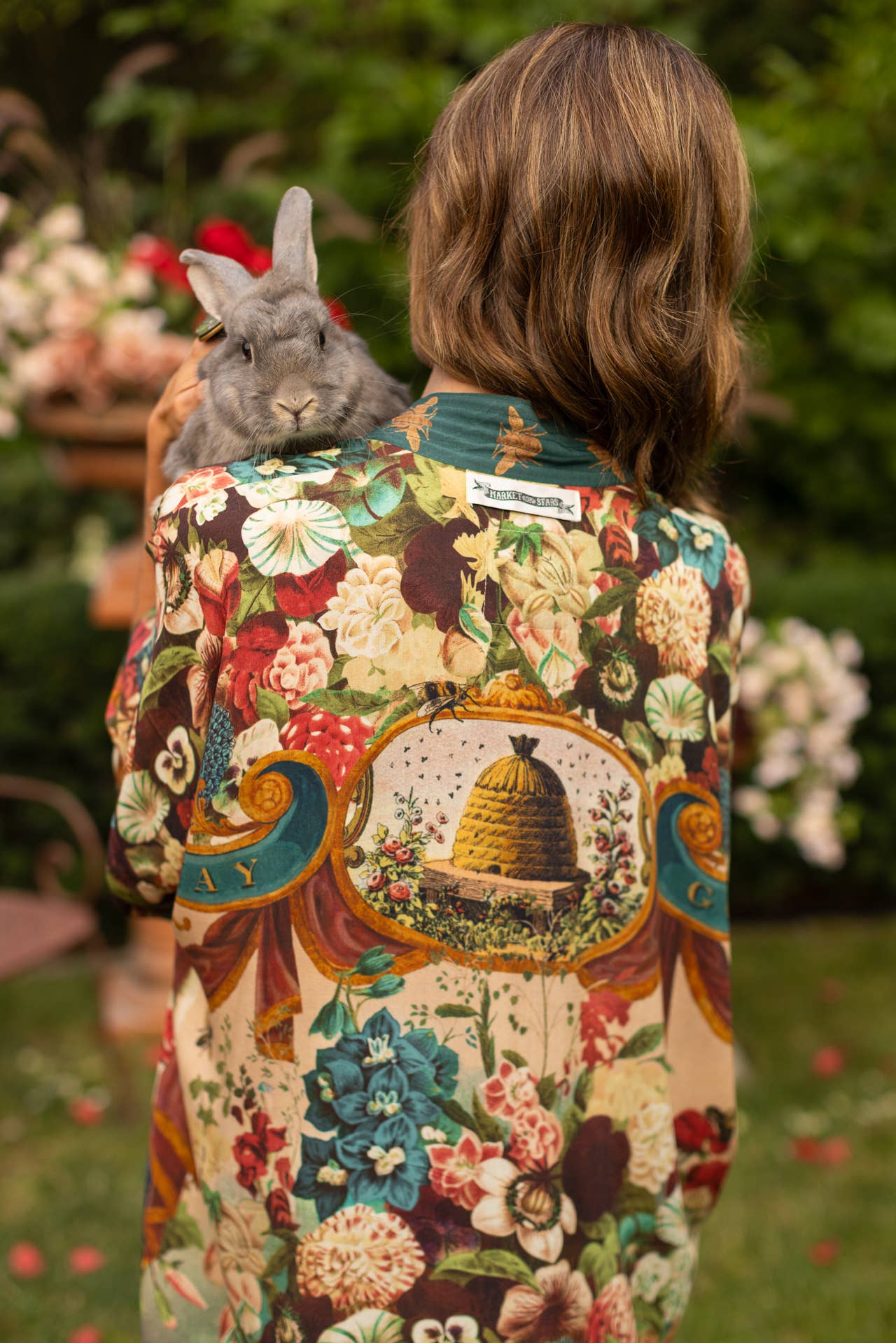 Stay Gold Opera Duster Kimono Robe w/ Rabbits Flowers & Bees - ivyandlavyboutique Market of Stars