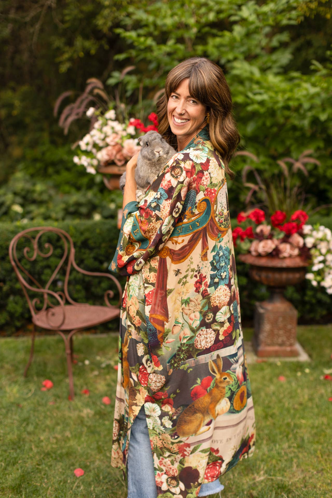 Stay Gold Opera Duster Kimono Robe w/ Rabbits Flowers & Bees - ivyandlavyboutique Market of Stars