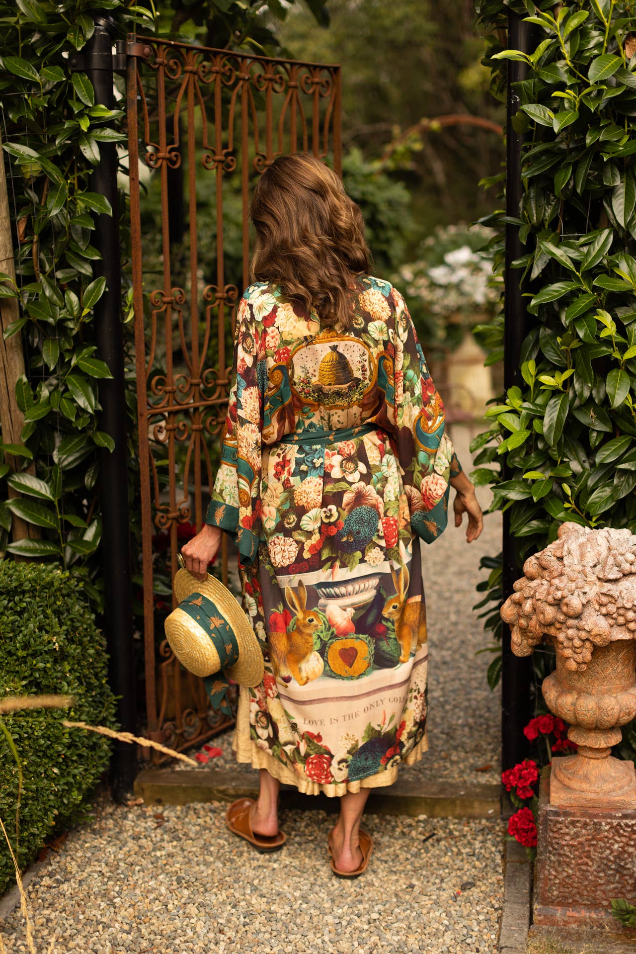 Stay Gold Opera Duster Kimono Robe w/ Rabbits Flowers & Bees - ivyandlavyboutique Market of Stars