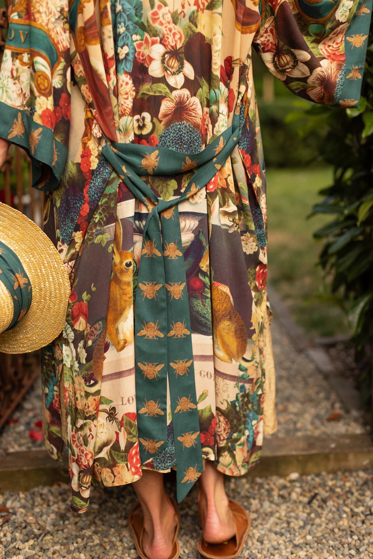 Stay Gold Opera Duster Kimono Robe w/ Rabbits Flowers & Bees - ivyandlavyboutique Market of Stars