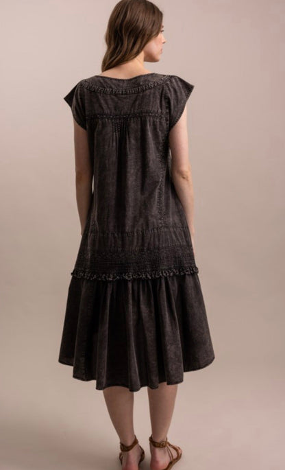 Stella Maye Square Cut Top Tunic in Black - ivyandlavyboutique Blue Velvet