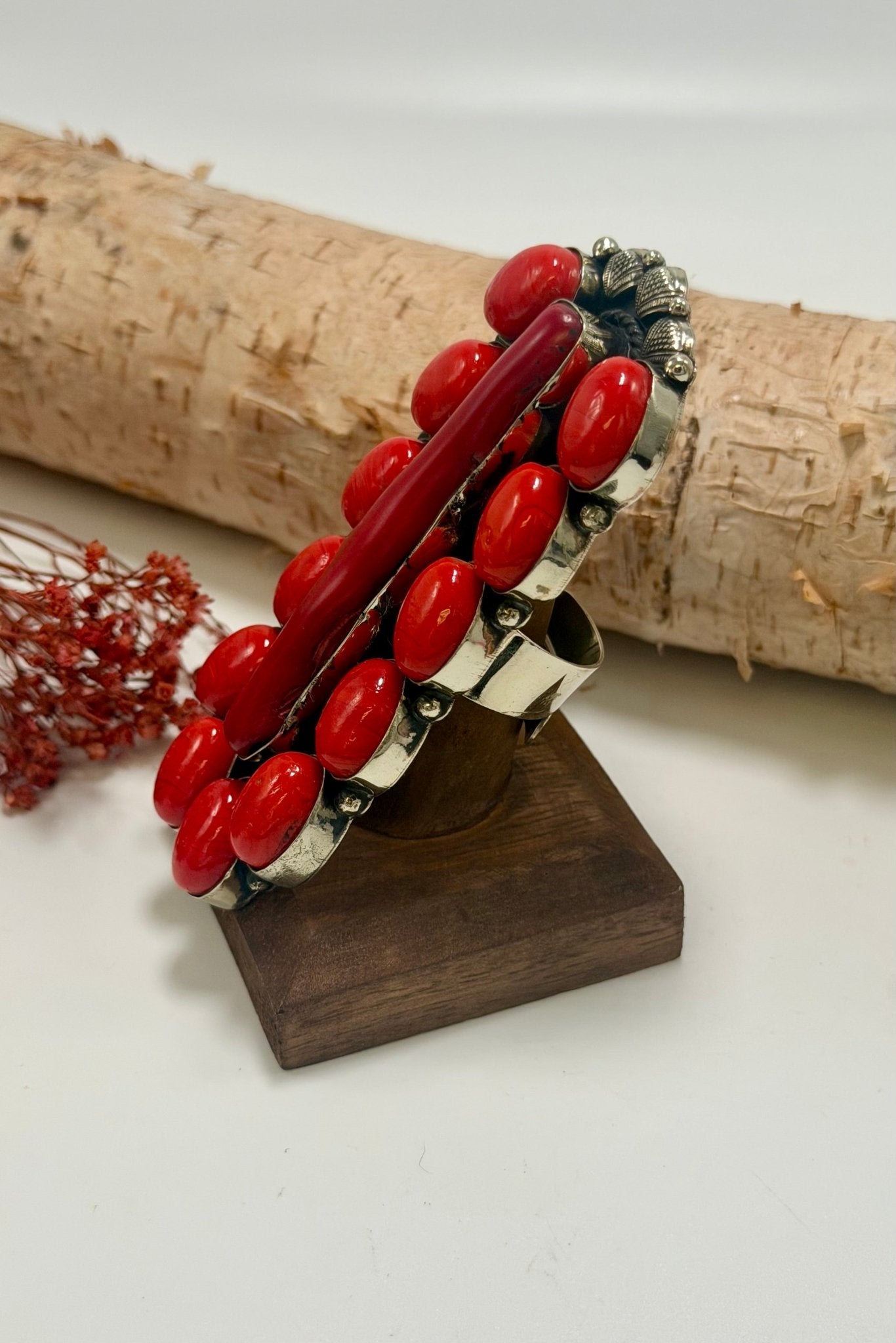 Stepping Stones Coral Ring - ivyandlavyboutique ivyandlavyboutique