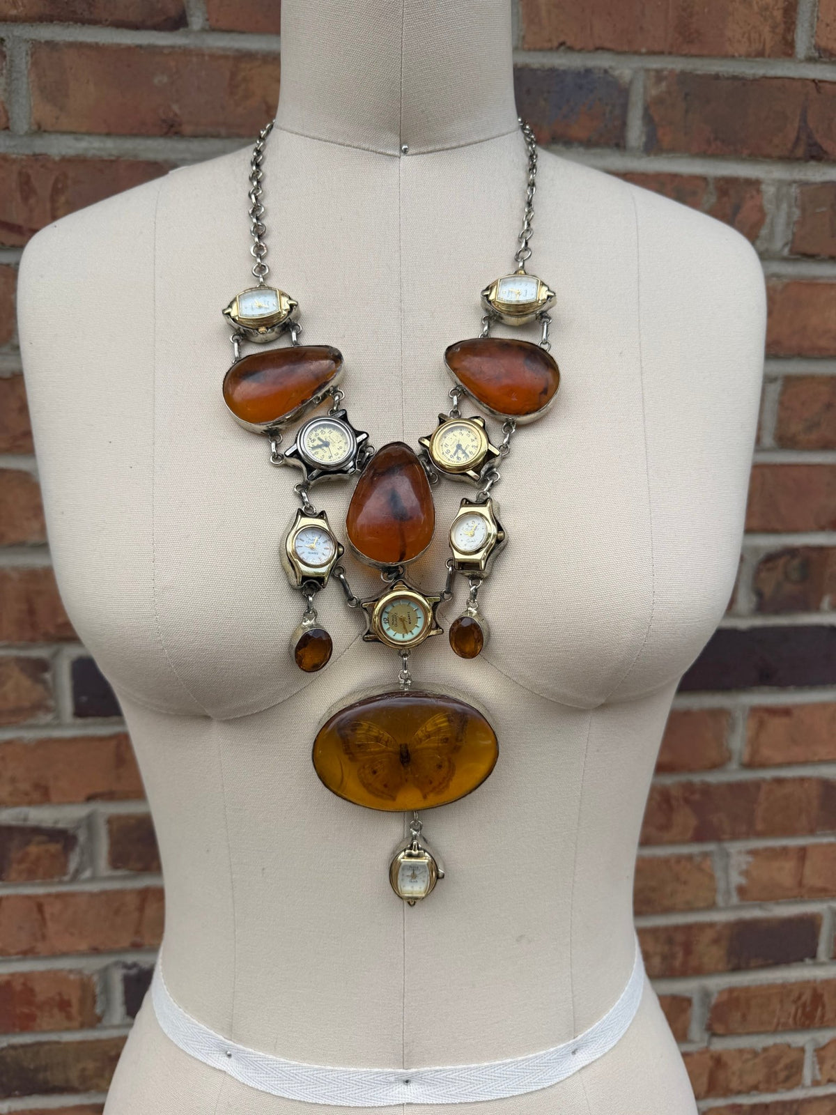 Stick in Time Resin Necklace - ivyandlavyboutique ivyandlavyboutique