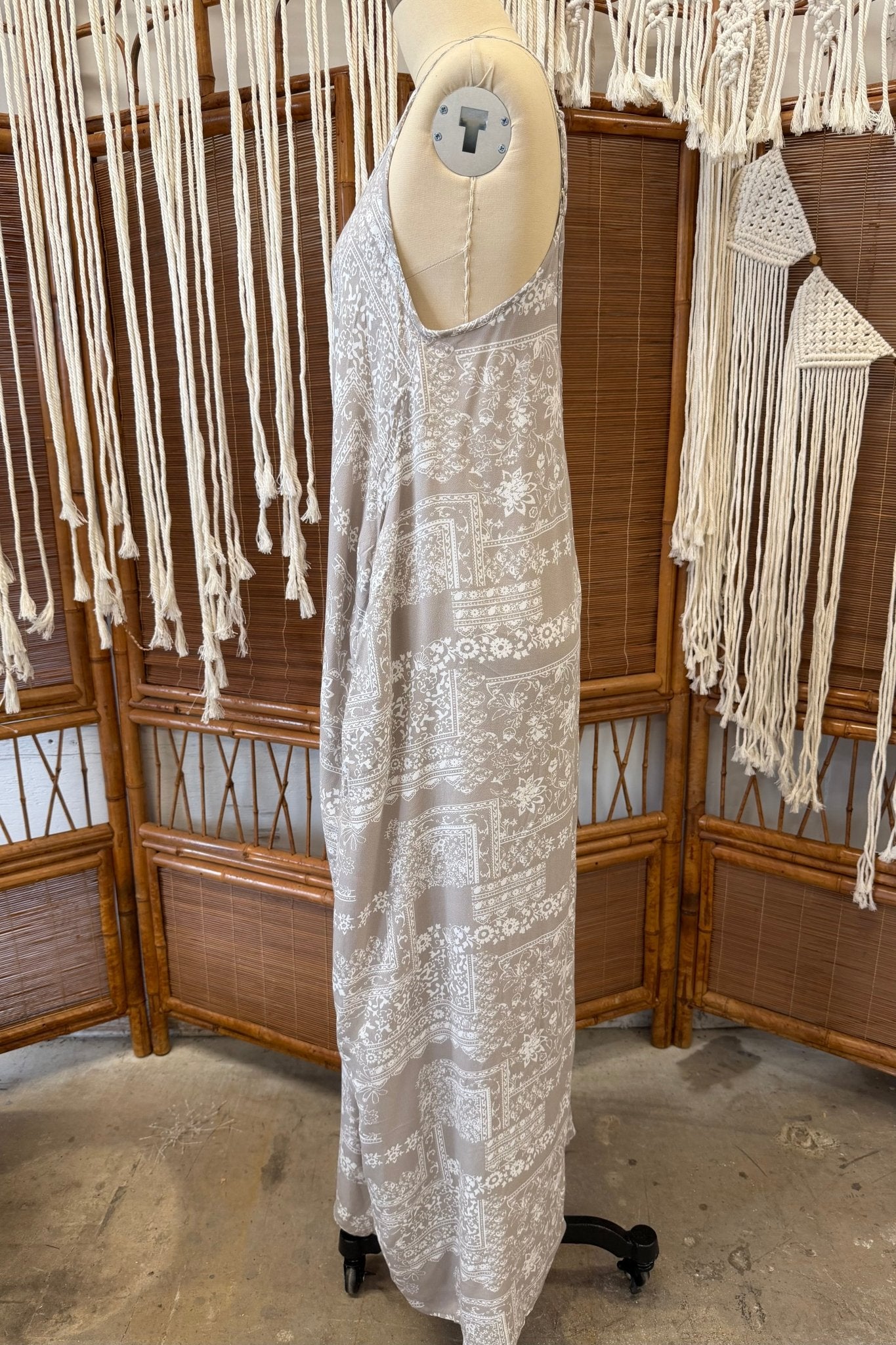 Summer Slip Dress SD311420 - ivyandlavyboutique Style rack