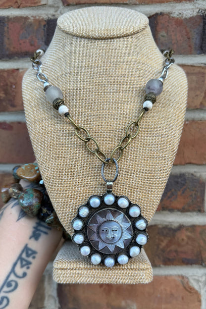Sunny Day Statement Necklace - ivyandlavyboutique ivyandlavyboutique