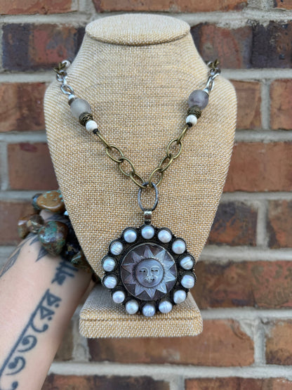 Sunny Day Statement Necklace - ivyandlavyboutique ivyandlavyboutique